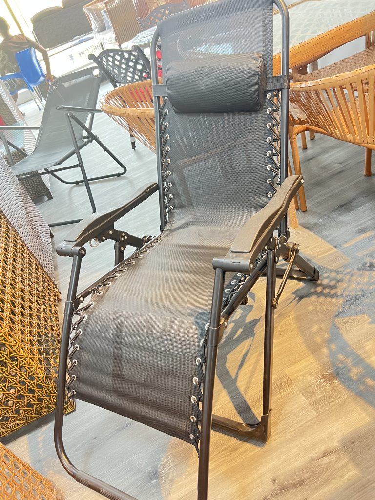 Zero‑Gravity Outdoor Reclining Chair
